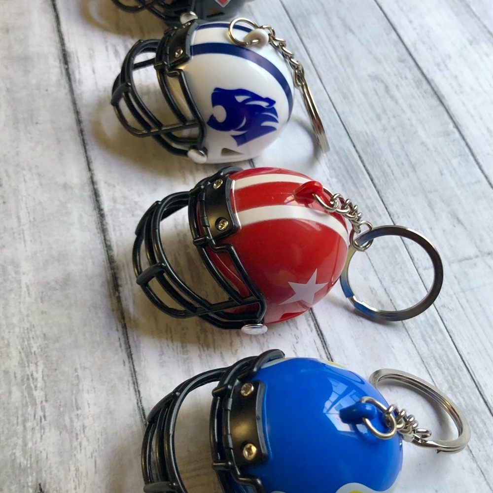NFL Mini Helmet Keychains Set